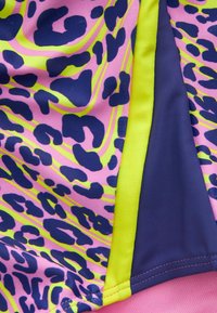 Next CROSS BACK EGULAR FIT - Jednodílné plavky - pink leopard print