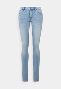 Jeans skinny de tom azul claro feitos de denim, apresentando um design clássico de cinco bolsos, fecho de zip e detalhes de desgaste subtis.