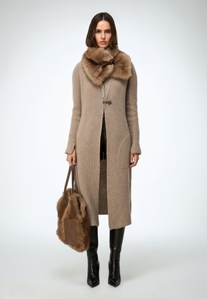 JACOTTE - Schal - sand