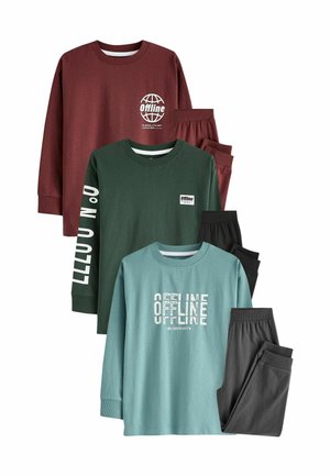 Ensemble de trois chemises à manches longues en bordeaux, vert et bleu sarcelle avec des impressions "Hors ligne", accompagnées de pantalons gris foncé, le tout en doux mélange de coton.