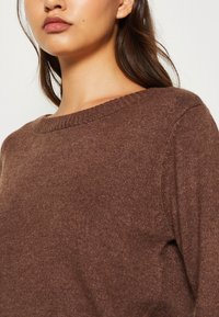 VILA VIRIL O NECK  - Pullover - shaved chocolate