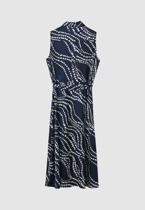 Abito senza maniche blu navy con motivo a pois bianchi, vita stretta e gonna fluente. Tessuto liscio con una lieve lucentezza e dettaglio sul colletto.