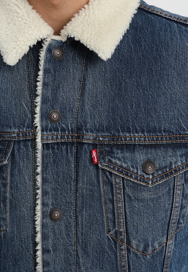 Type 3 Sherpa Trucker Mayze Sherpa Trucker | Levi's | Outerwear