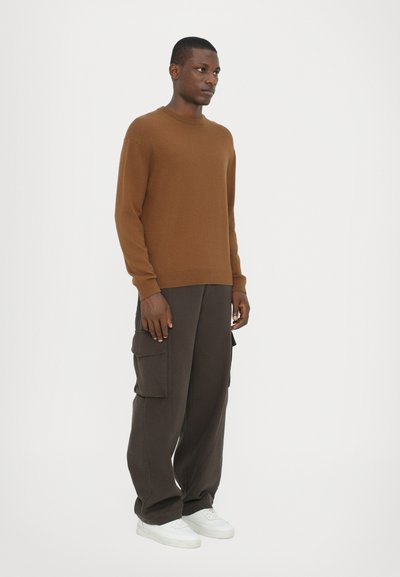 CLOSED CREW NECK LONG SLEEVE - Pulover - light mocha brown
