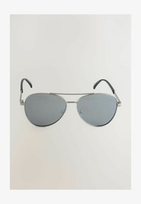 Geselecteerd, silver