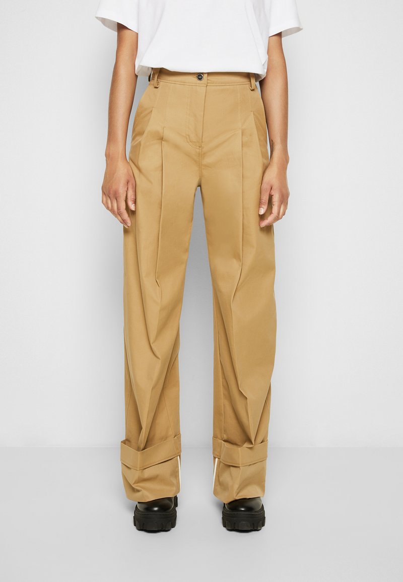 Damen Bekleidung | Victoria Victoria Beckham FLARED TROUSER Stoffhose sandstone/beige - FP57127 Damen Bekleidung | Victoria Victoria Beckham FLARED TROUSER Stoffhose sandstone/beige - FP57127