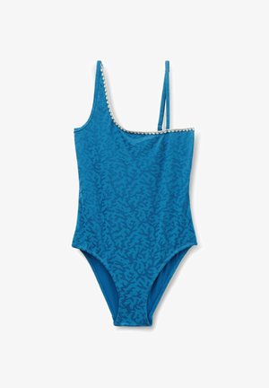 Maillot de bain bleu à une épaule avec un motif corail subtil, doté d'une bretelle épaisse sur l'épaule gauche et de deux fines bretelles sur la droite.