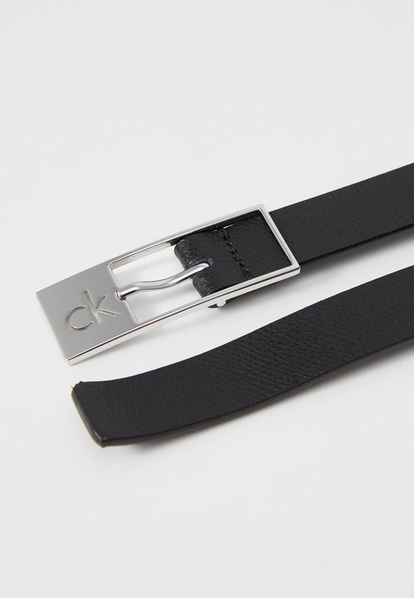 CUT SQUARE BUCKLE  - Belt2