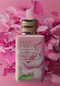 ESTÉE LAUDER PINK RIBBON ADVANCED NIGHT REPAIR SERUM SYNCHRONIZED MULTI-RECOVERY COMPLEX - Sérum