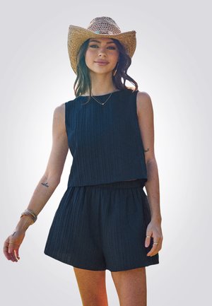 Cupshe SLEEVELESS BOAT NECK SET - Short - navy blue