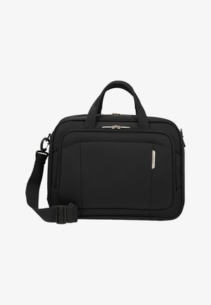 Sac d'ordinateur portable noir en tissu texturé. Il est doté de poignées doubles, d'une bandoulière amovible et d'un accent argenté à l'avant.