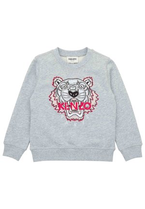 Felpa per bambini grigio chiaro con testa di tigre ruggente ricamata e testo rosso "KENZO" sopra "PARIS" sul davanti.