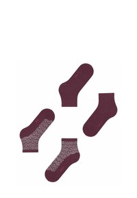 Zestaw czterech burgundowych skarpetek z różnymi wzorami, w tym teksturowanym wzorem na górnej parze i jednolitym kolorem na pozostałych, z logotypem.