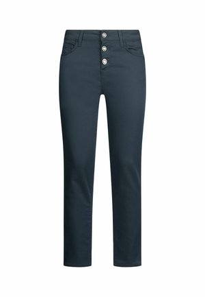 Jean bleu foncé, ajusté, taille haute, design à cinq poches, avec une fermeture à bouton sur le devant comportant trois boutons en argent. Texture de tissu lisse.