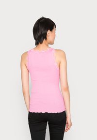 Rosemunde BABETTE U NECK - Top - bubblegum pink