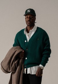 BLKVIS LOGO CARDIGAN - Kardigan - bottle green