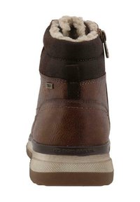 Stivaletto in finta pelle marrone con collo morbido foderato in pile, zip resistente e suola in gomma testurizzata per un'ottima aderenza.