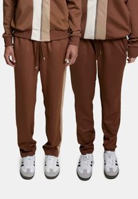DEF DWD TAPIOCA  - Joggebukse - medium brown