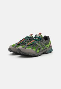 ASICS SportStyle GEL-SONOMA - Matalavartiset tennarit - piquant green/graphite grey