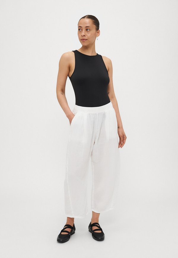 WIDE LEG EASY - Trousers4
