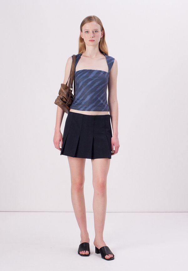 AVA BARE SLINKY RUCHED PORTRAIT  - Top4