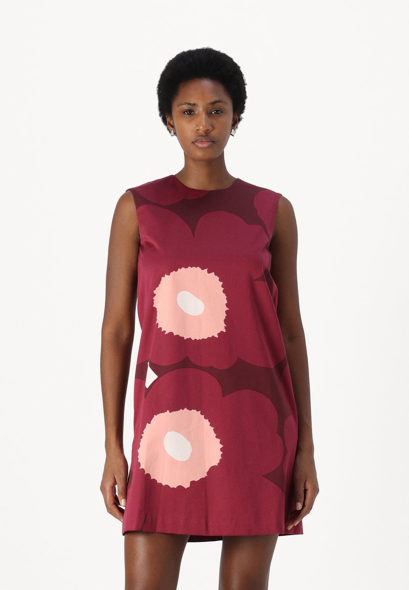 Marimekko Kjole - wine red/rose/beige/vinrød - Zalando.no
