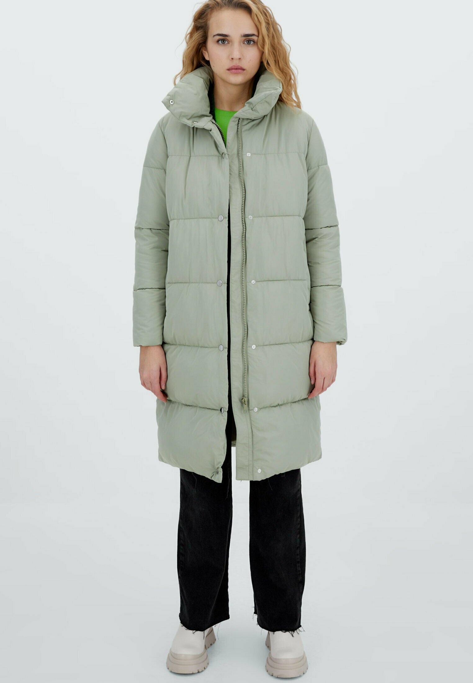 stradivarius green coat