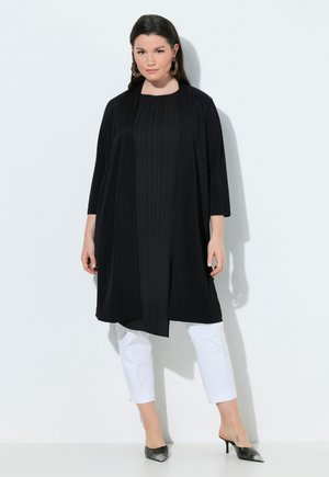 SLINKY-LONGJACKE, SCHALKRAGEN, 3/4-ARM, OHNE VERSCHLUSS - Vest - black