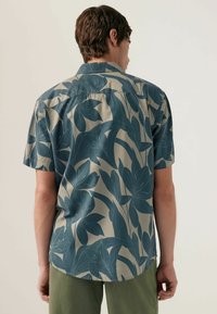 Next SHORT SLEEVE -  REGULAR FIT - Camicia - neutral brown navy blue floral