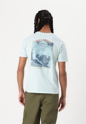 HACK PREMIUM UNISEX - T-shirt con stampa - coastal blue