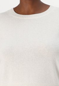 Repeat Pulover - cream