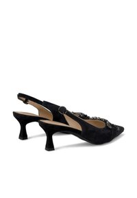 Décolleté in suede nero con punta affusolata, adornati con dettagli di perline lungo il vamp, con tacco basso a blocco.