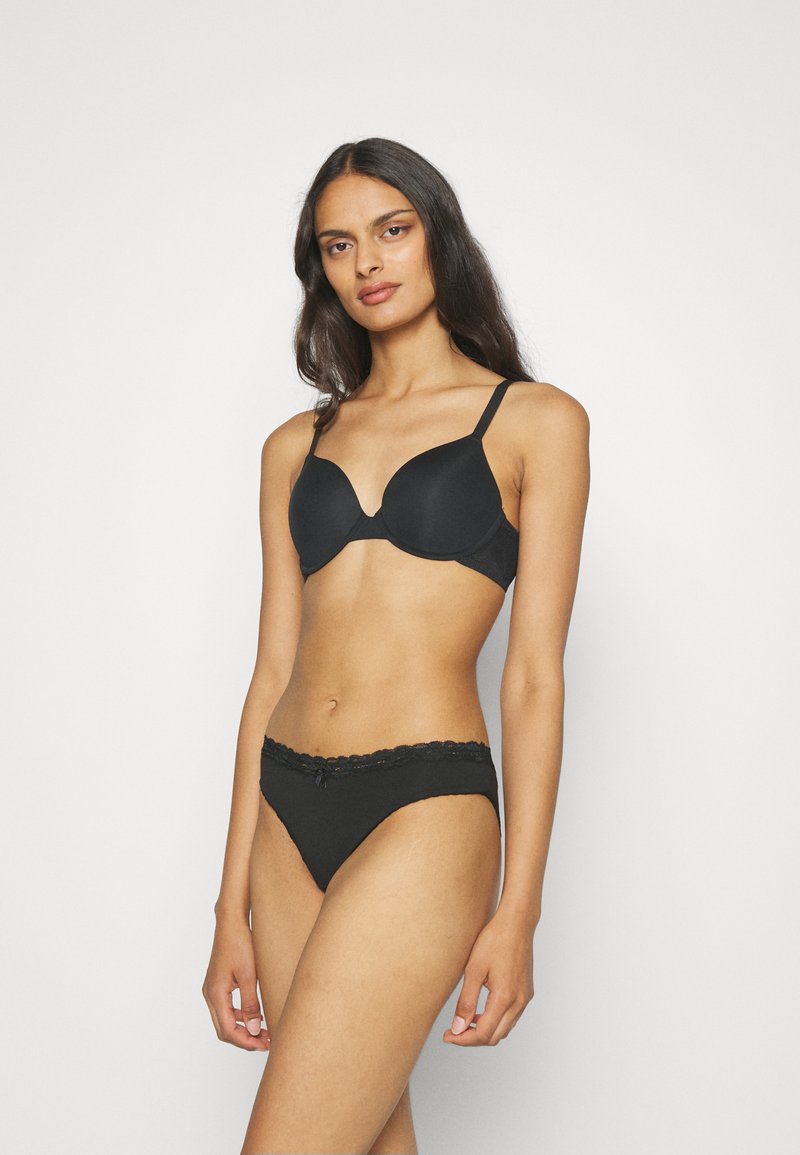 Marks & Spencer 3PP BRAZ - Slip - black