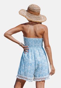 Cupshe STRAPLESS BOHO TASSELS SMOCKED  - Mono - light blue floral