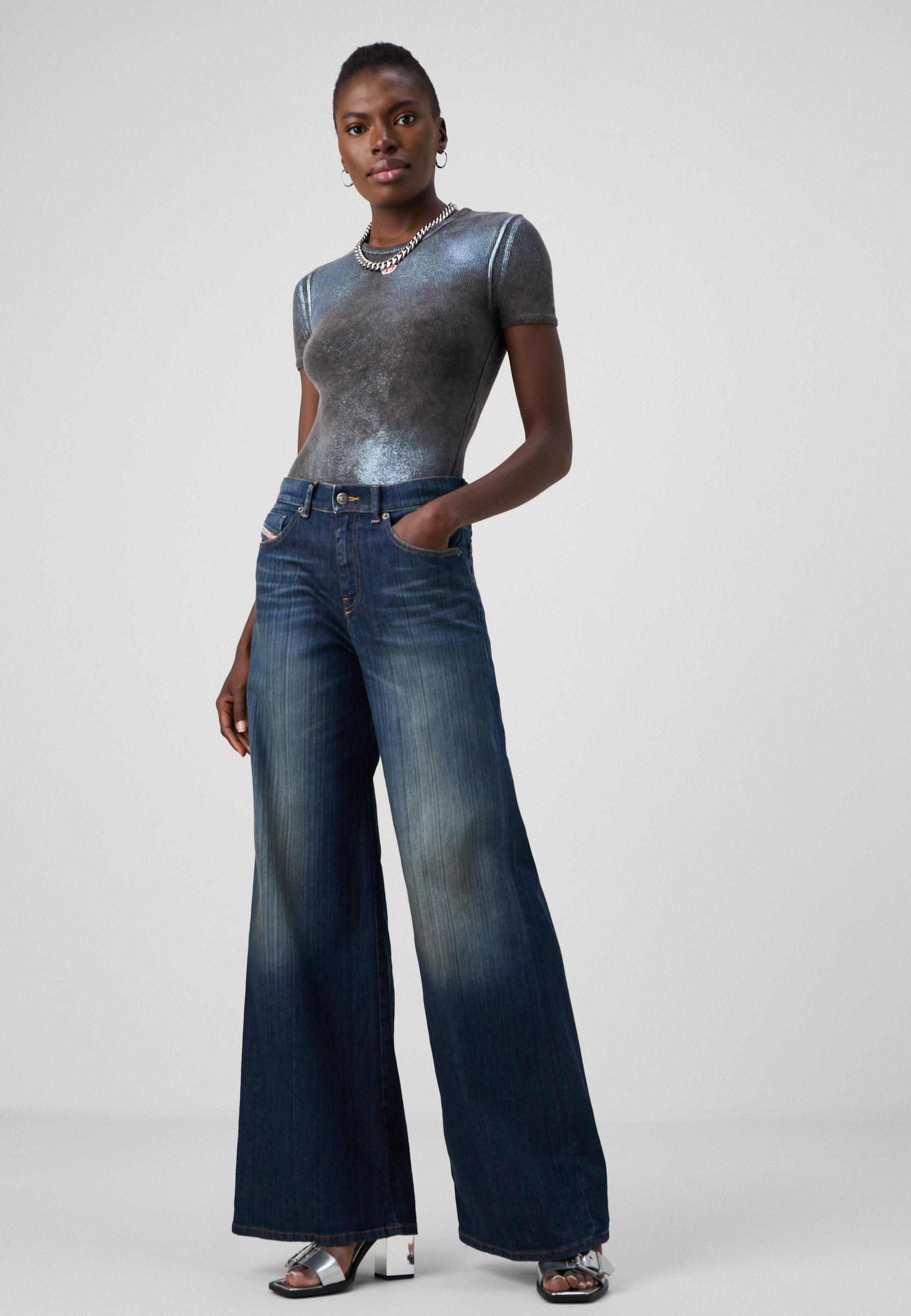 【じぇりー】Diesel 1978 d-akemi ブーツカットデニム DIESEL - 《LADIES》 DIESEL 1978 D-AKEMI ブーツカット