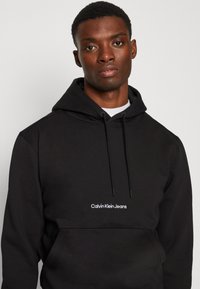 Calvin Klein Jeans INSTITUTIONAL - Luvtröja - ck black