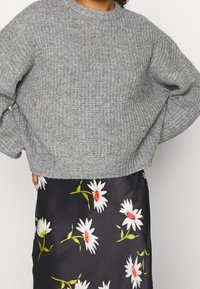 Even&Odd Sweter