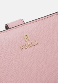 Furla CAMELIA COMPACT WALLET - Wallet - pink
