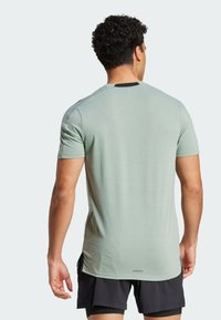 adidas Performance TEE - Camiseta deportiva - silver green