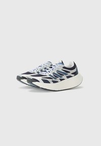 adidas Originals ADIZERO ARUKU UNISEX - Sportbačiai - silver-coloured/legend ink/preloved ink