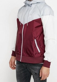 Nike Sportswear Giacca leggera - dark red