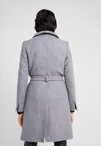 DRYKORN Abrigo clásico - mottled grey