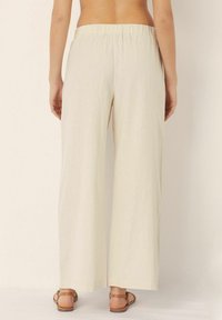 Yamamay Broek - white ivory plain