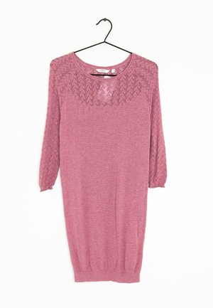 Pletené šaty - pink