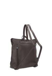 Borsa a mano in pelle marrone con finitura strutturata, dotata di una tasca laterale con zip, doppi manici e tracolla removibile per maggiore versatilità.