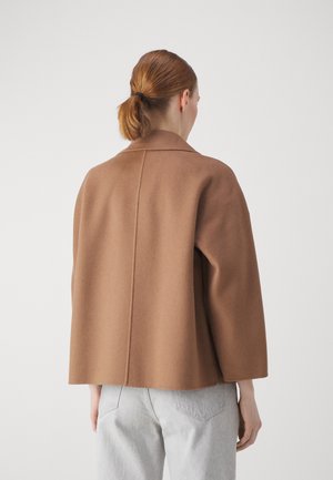 Chaqueta fina - brown