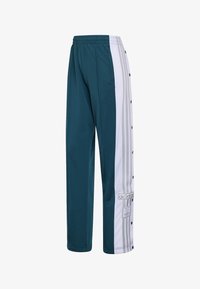 Δεν επιλέχθηκε, rich green/white/grey two