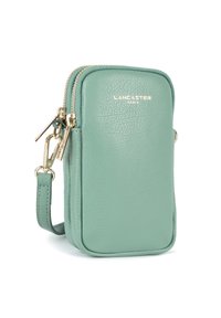 Borsa a tracolla verde in pelle con forma rettangolare, hardware dorato, chiusura a zip e tracolla rimovibile. Presenta una superficie texture.