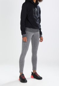 Under Armour Luvtröja - black