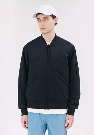 GAVYN - Jas - dark navy